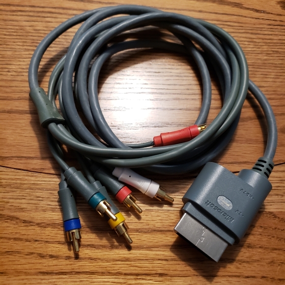 XBOX 360 HDTV CABLE Free with order - Picture 8 of 9
